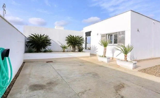 Casa Parcela De Roche كاديز إسبانيا